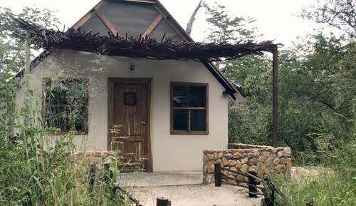 Chalet (Bush)
