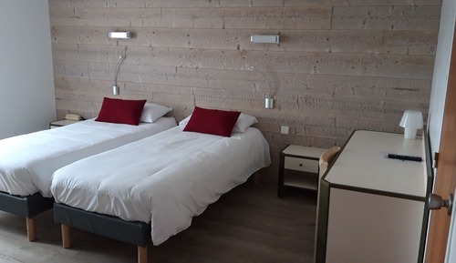Habitación Confort con 2 camas individuales