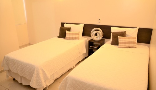 Habitación estándar con 2 camas individuales