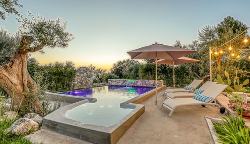Casa de campo panorámica, 2 habitaciones, piscina privada, vistas al valle