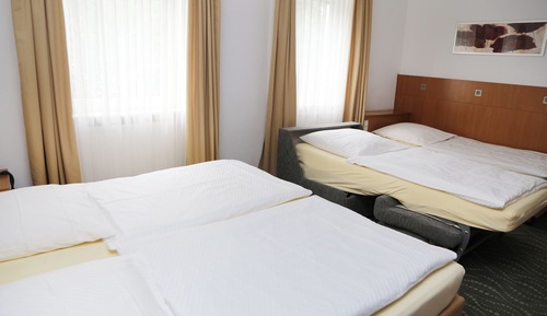 Habitación cuádruple estándar