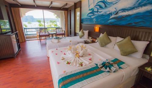 Deluxe Triple Room