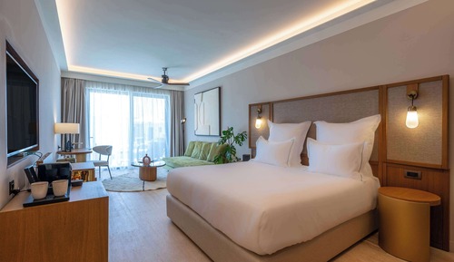 Suite junior, 1 cama de matrimonio grande, vistas al mar (Pool)