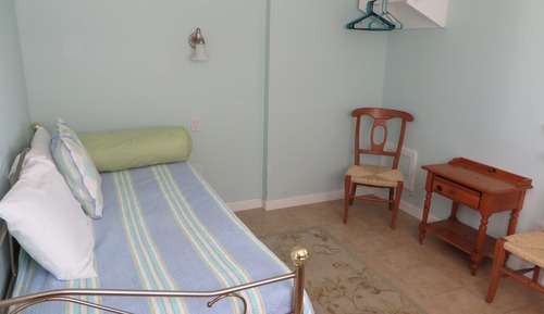 Standard Suite