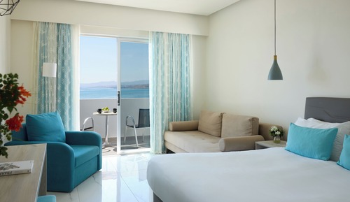 Superior Double Room, Partial Sea View