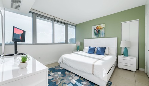 Luxury Apartment, 1 Bedroom, City View with Balcony