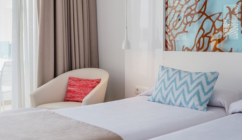 Habitación doble, balcón
