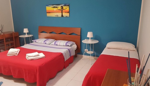 Habitación cuádruple, baño privado (external)