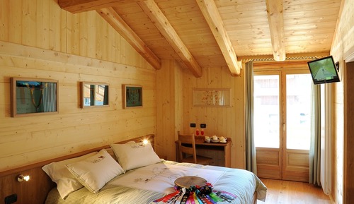 Habitación superior, 1 habitación, balcón, vistas a la montaña