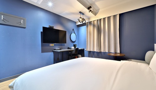 Standard Double Room (Check-in time 6PM)