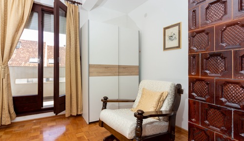 Apartamento Confort, balcón, vistas a la piscina (1 Double Bed)