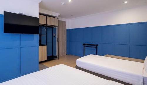 Superior Triple Room (Elevator Available)