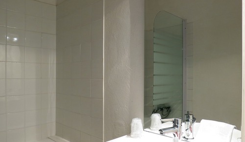 Suite de luna de miel, baño privado, vistas al río