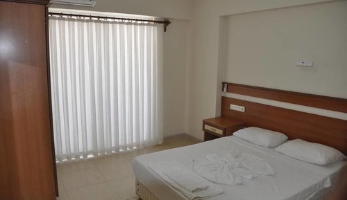 Habitación estándar con 1 cama doble o 2 individuales (No Kitchen)
