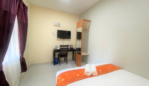 Habitación estándar con 1 cama doble o 2 individuales, no fumadores, vistas al jardín