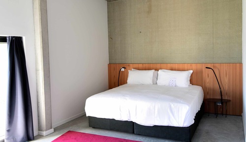 Suite familiar, vistas al canal