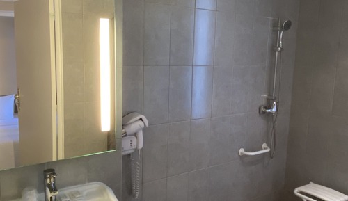 Habitación doble superior, accesible para personas con discapacidad