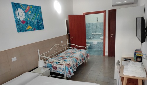 Habitación triple clásica