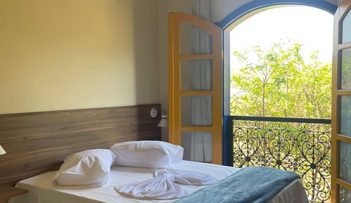Habitación básica doble, vistas al jardín