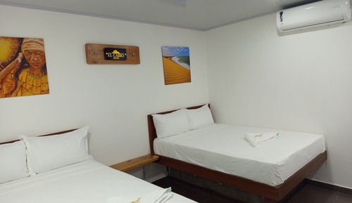 Habitación cuádruple básica