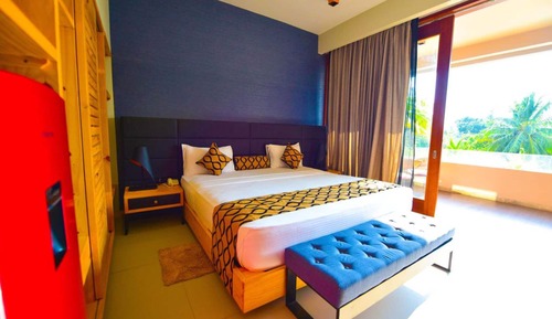 Superior Double Room, 1 Queen Bed, Balcony, Garden View