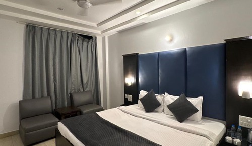 Standard Double Room, City View