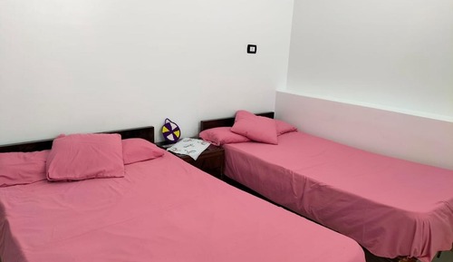 Habitación doble, vistas al río