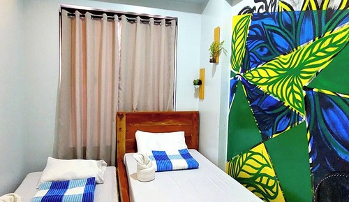 Apartamento, 2 habitaciones, balcón, vistas a la ciudad