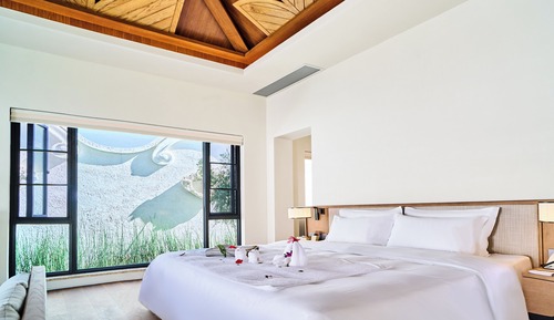 Casa de lujo, 1 cama de matrimonio grande, bañera, vistas al patio