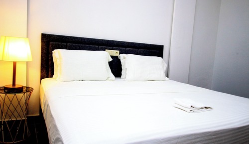 Habitación superior, 1 cama de matrimonio grande, balcón, vistas al mar