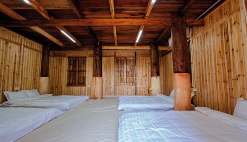 Dormitorio compartido estándar