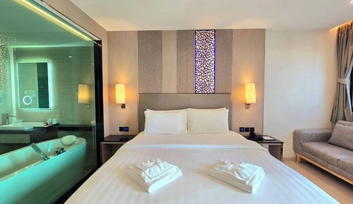 Suite Sea View with Balcony