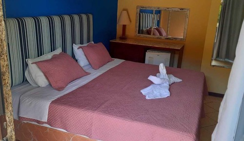 Habitación Confort doble, 1 cama doble, balcón