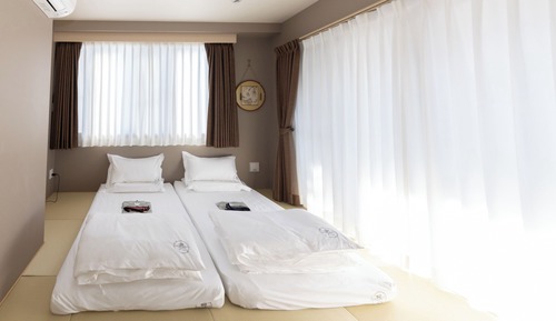 Habitación Confort con 1 cama doble o 2 individuales