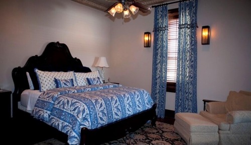 No. 5, The Tom Marks Room