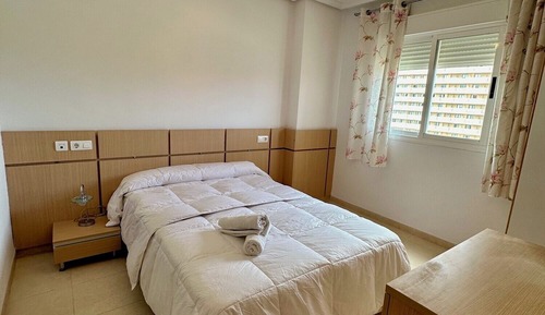 Apartamento, 2 habitaciones, fumadores, terraza