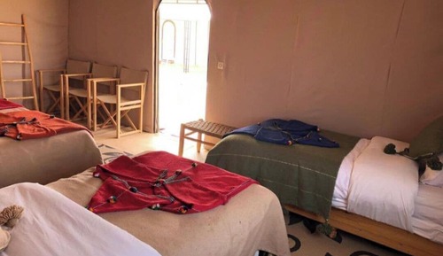 Habitación de lujo con 1 cama doble o 2 individuales, vistas al desierto