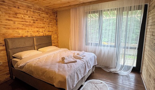 Suite estudio, patio, vistas al jardín