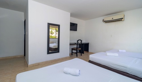 Habitación cuádruple estándar