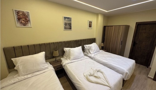 Habitación triple de lujo