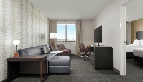 Suite, 1 Bedroom 2 Queens, Sofa Bed