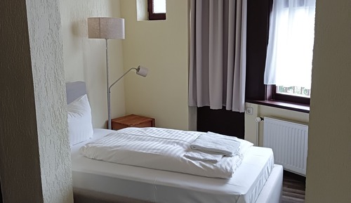 Basic Single Room