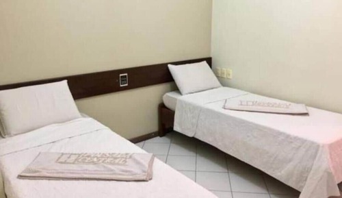 Habitación estándar con 2 camas individuales