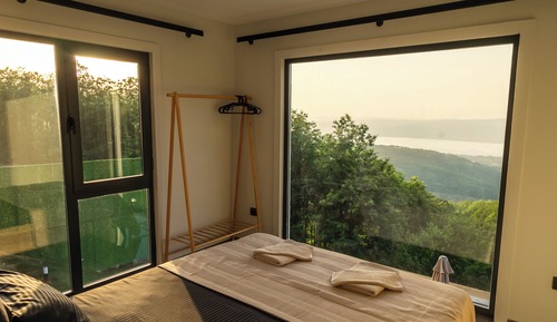 Villa, 3 habitaciones, piscina privada, vistas al lago