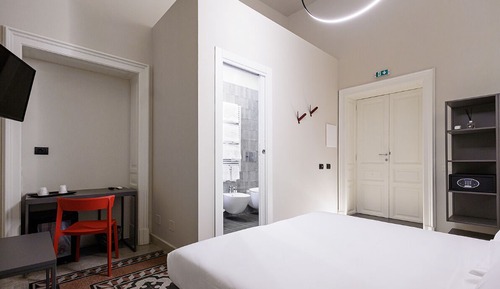 Habitación estándar con 1 cama doble o 2 individuales