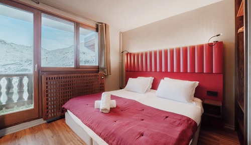 Habitación doble superior, vistas a la montaña