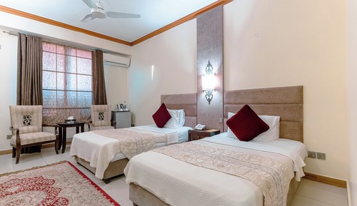 Habitación Deluxe con 1 cama doble o 2 individuales, vistas a la ciudad