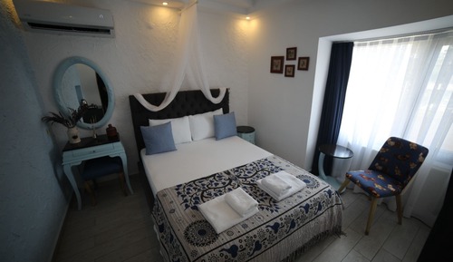 Horus Standard Room