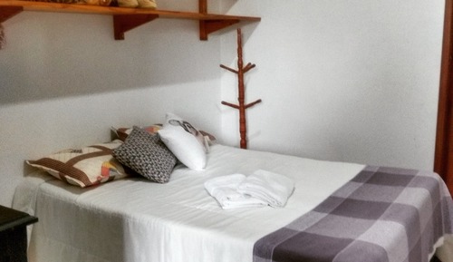 Habitación básica, patio, vistas a la ciudad
