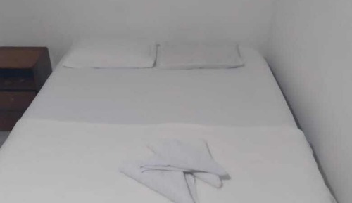 Habitación estándar con 2 camas individuales